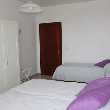 Bella Vista Bed & Breakfast *